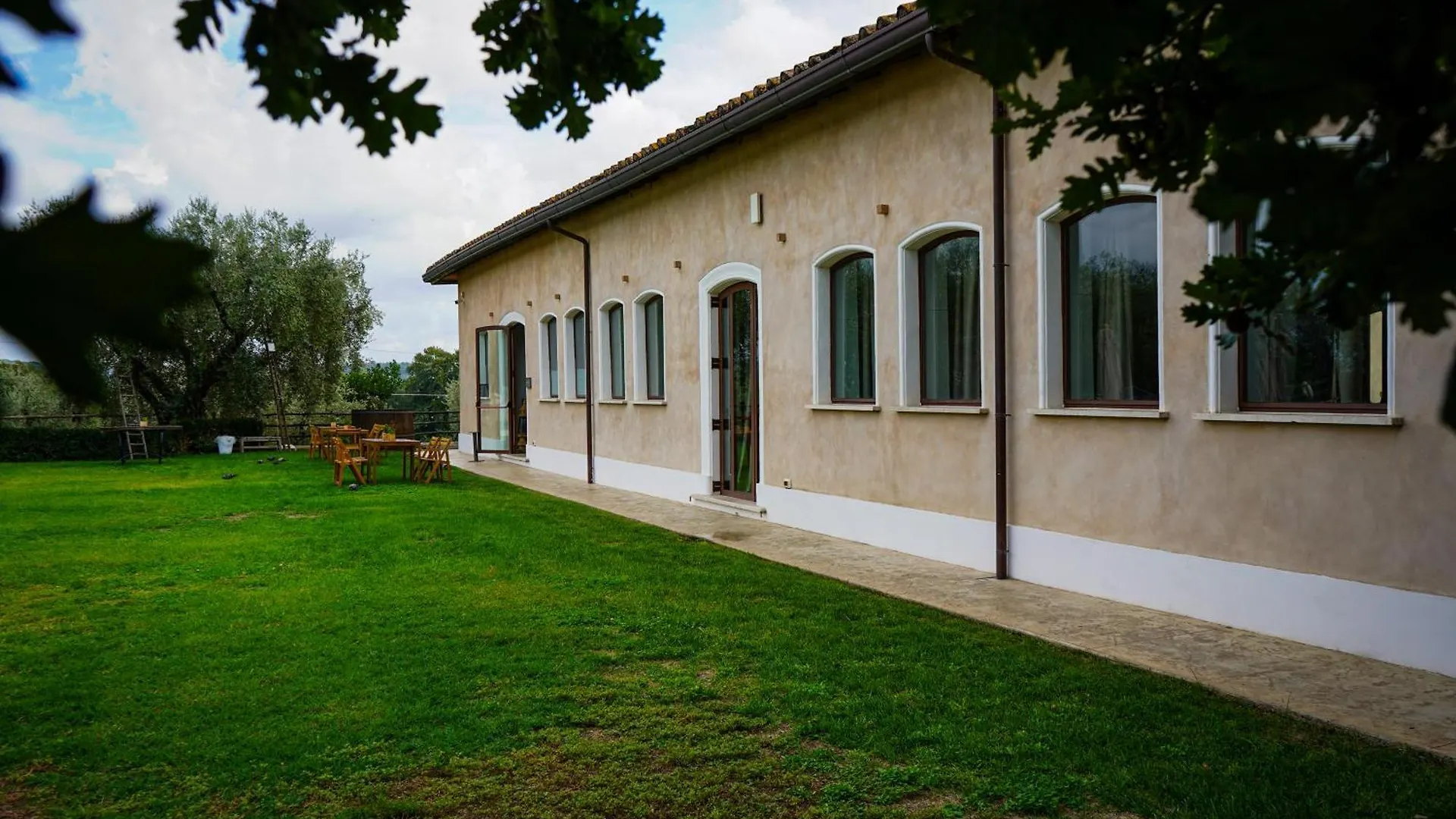 Borgo Pallavicini Mori Rome Farm stay