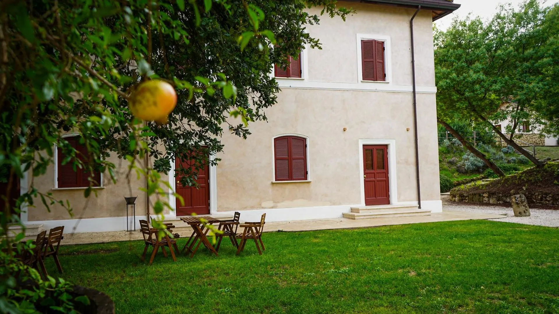 Farm stay Borgo Pallavicini Mori Rome Italy
