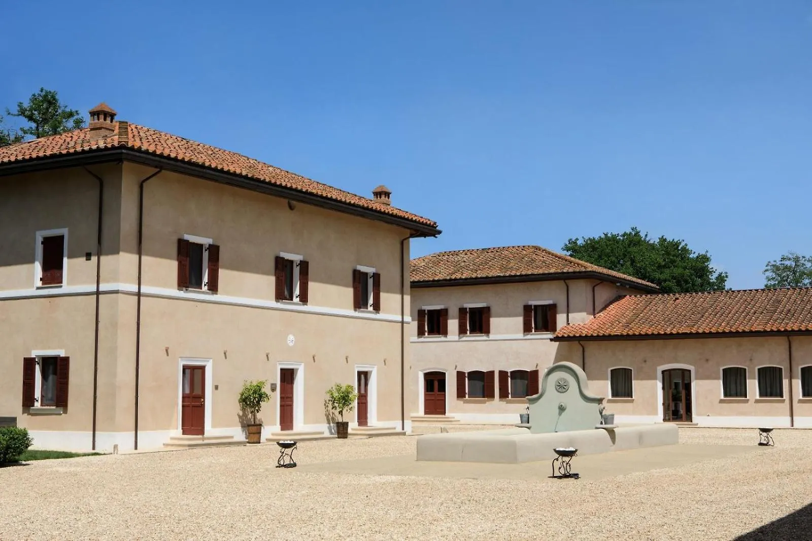 Borgo Pallavicini Mori Rome 0*,