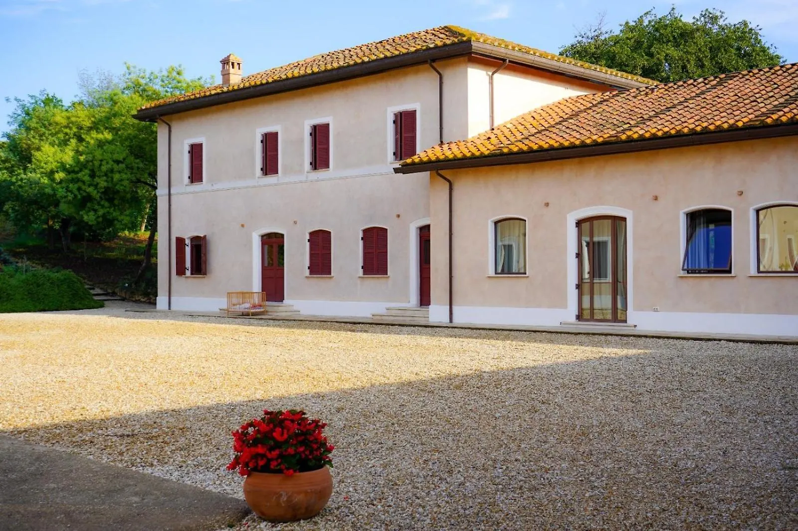 Borgo Pallavicini Mori Rome Farm stay